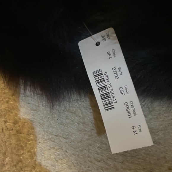 J.CREW TOSCANA SHEARLING HAT. SIZE: S-M (R… - Picture 2 of 9